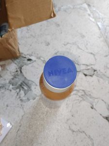 NIVEA Fresh Blends Shower Gel