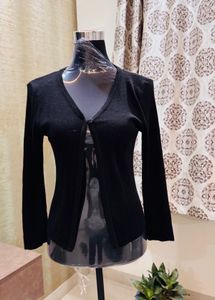 Soft Woollen Shrug