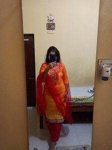 Yellow Suit3 Mirror Work