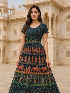 Buy This Beautiful Dress Before Gone