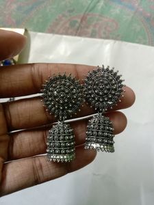 Earings Combo Of 7.