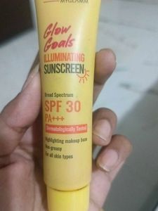 POPXO Glow Goals SPF 30 Sunscreen