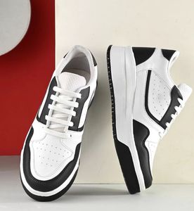 Roadster Stylish Sneakers For Women