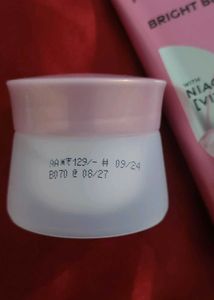 Pond&#39;s Bright Beauty Set