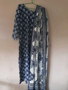 Elegant Blue Printed Kurta Set