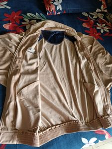 Men Treksuit 42 Size