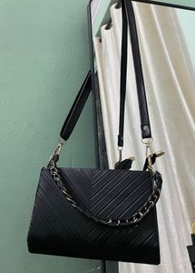 Stylish Black Crossbody Bag