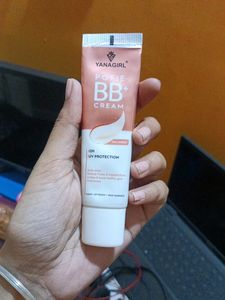 Combo of Yanagirl BB+ cream and Lipsticks