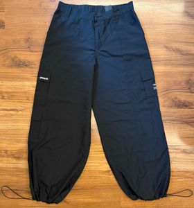 Parachute Pants-Black