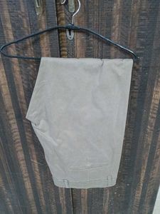 Men&#39;s Khaki Pants