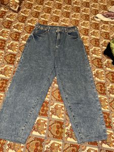 mom jeans