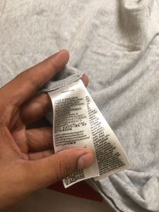 Tommy Hilfiger Grey T-Shirt