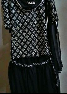 Elegant Garara With Embroided Kurti And Dupatta
