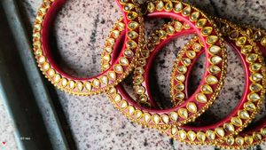 Elegant Red &amp; Gold Bangle Set