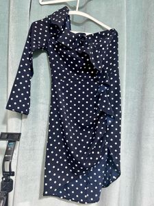 Chic Polka Dot One-Shoulder Dress