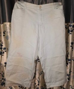 Capri Pants