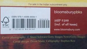 A Thousand Splendid Suns by Khaled Hosseini