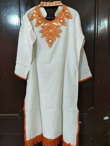 Beautiful White Cotton Kurti