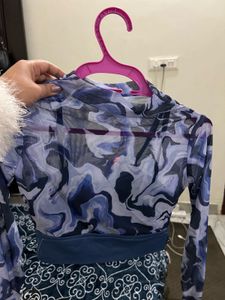 Stylish Patterned Crop Top