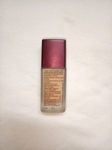 LAKME Water Invisible Foundation Indian Skin Tone Women