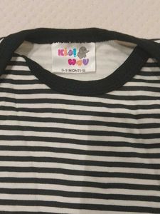 Babys Clothes