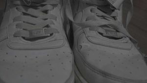 Nike Sneakers | Aura 🔥| Small  DEFECT Repairable