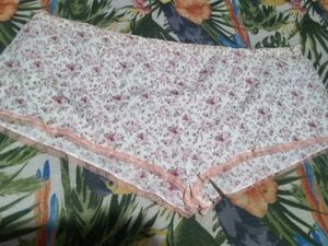 Women Short