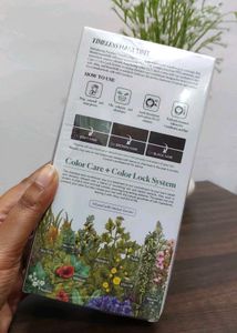 Paradyes Rich Burgundy Hair Color