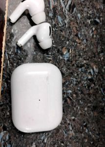 Apple AirPods Pro (2nd generation)
