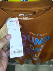 Uniqlo Unisex Oversize Backprinted Tee ❤️‍🔥