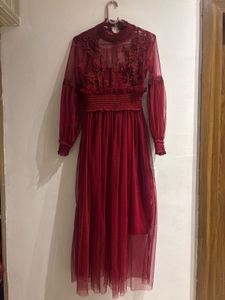 Elegant Maroon Midi Dress