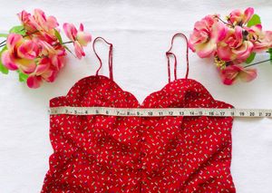 Victoria&#39;s Secret : Red Dress