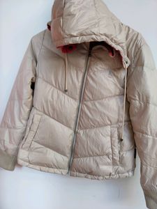 Light Cream Jacket Wih Cap