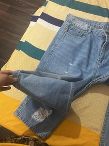 Ripped Wide Leg Jeans