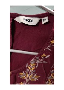 Burgundy Embroidered Kurta