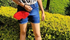 Quirky Red Lips Sling Bag
