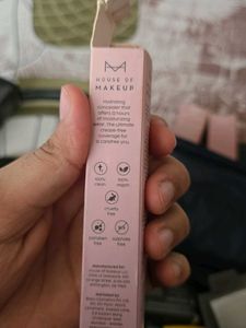 Its Almost New Concealer Only Used 1 Time