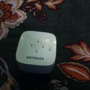 Netgear AC1200 WiFi Range Extender