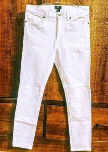 Girls White Jeans size 28