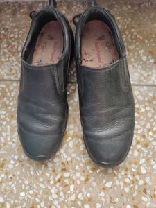 Hush Puppies Leather Shoes