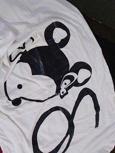Graphic Tee Tshirt