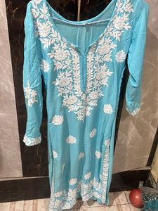 Chikankari kurti