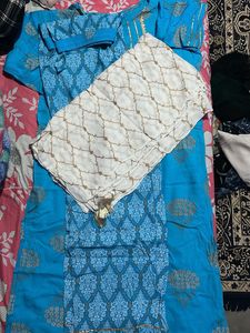 Elegant Blue &amp; Gold Kurta