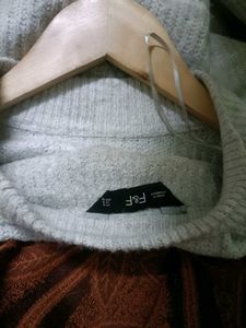 Color Block Knit Pullover Sweater