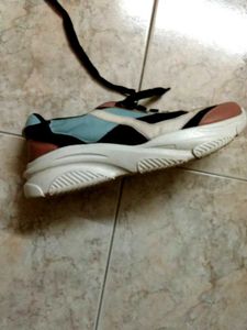 Retro Colorblock Sneakers