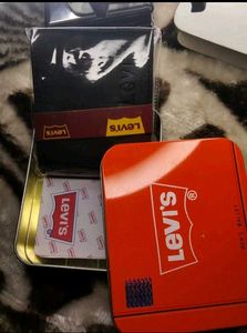 LEVI&#39;S LATHER WALLET