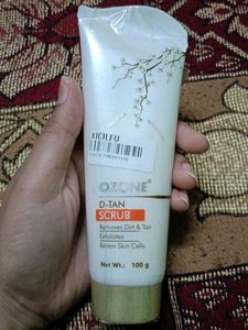 Ozone D-Tan Scrub