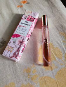 Nykaa Wanderlust Strawberry And Champ