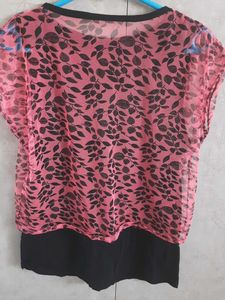 Pink &amp; Black Netted Tee