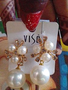 earring